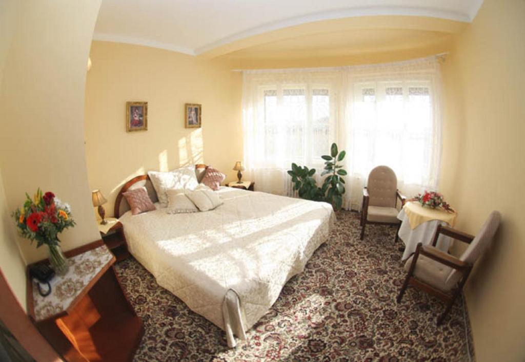 Hotel Anton Прага Экстерьер фото