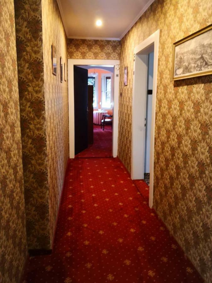 Hotel Anton Прага Экстерьер фото